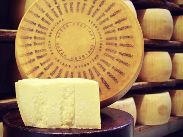 Bassadoro CaseificioAngeloCroce Parmigiano Reggiano Vacche Rosse formaggio 4